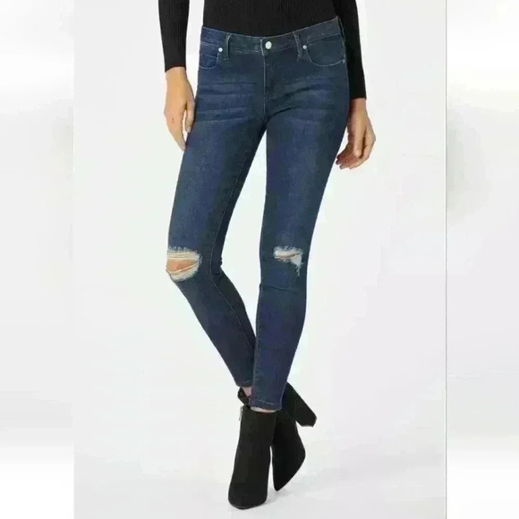 Just Fab JustFab Distressed Signature Skinny Jeans in REBEL BLUE SZ 27 MSRP $57 - Picture 1 of 13